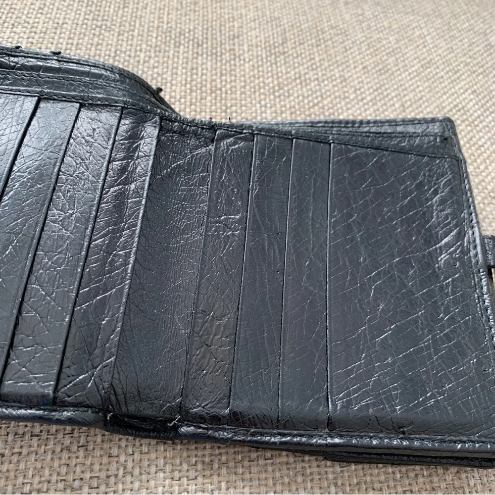 Gucci Ostrich Leather Black Wallet Compact Bifold Coin Pocket Italy Designer - Picture 8 of 12